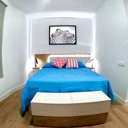 Deluxe Triana Center Apartment เซบีญา ภายนอก รูปภาพ