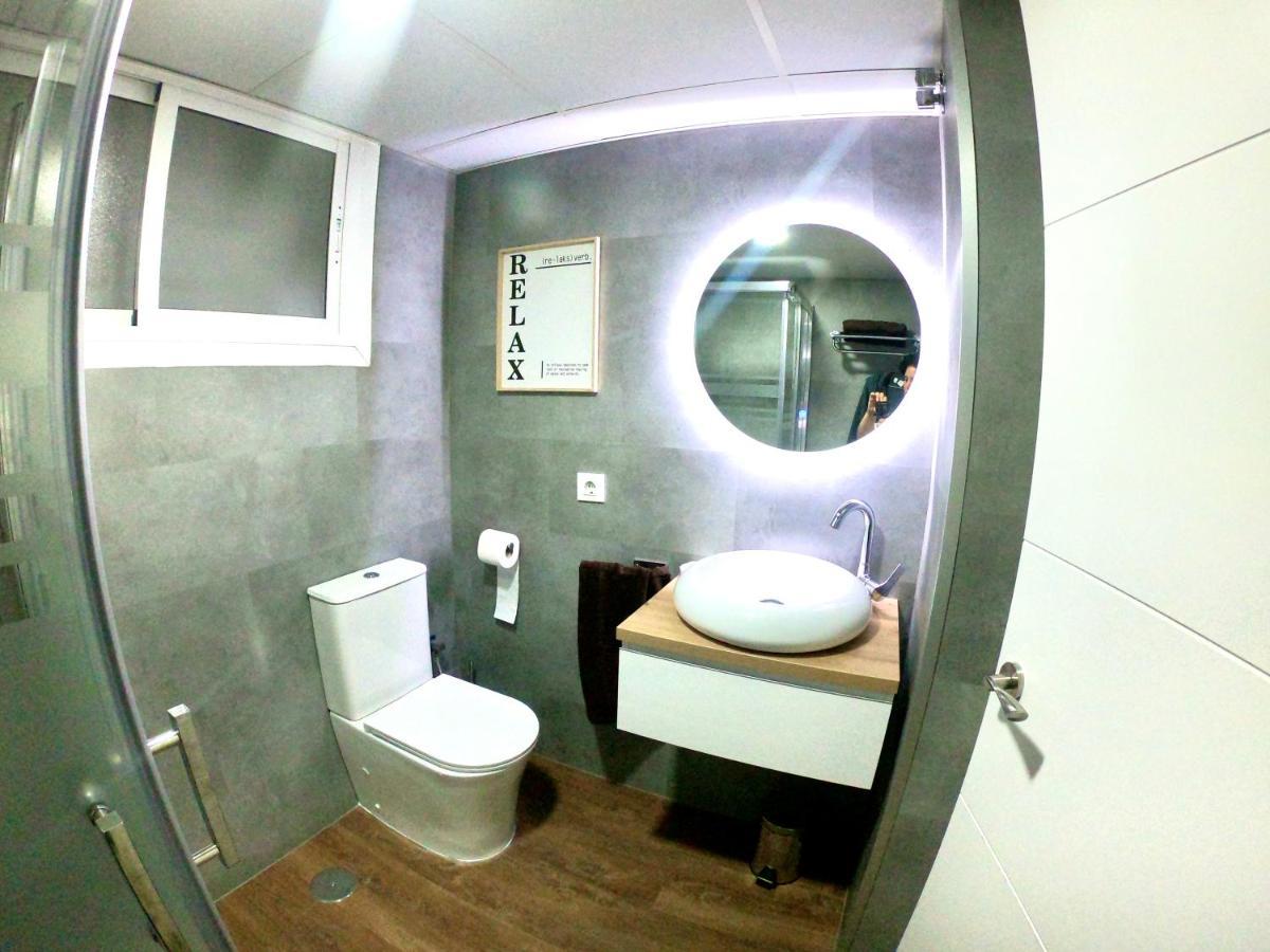 Deluxe Triana Center Apartment เซบีญา ภายนอก รูปภาพ